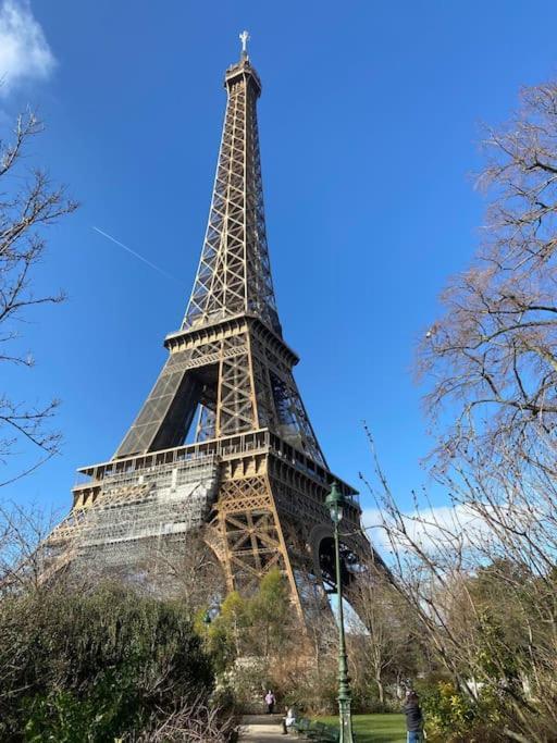 Small Studio Near Eiffel Tower باريس المظهر الخارجي الصورة